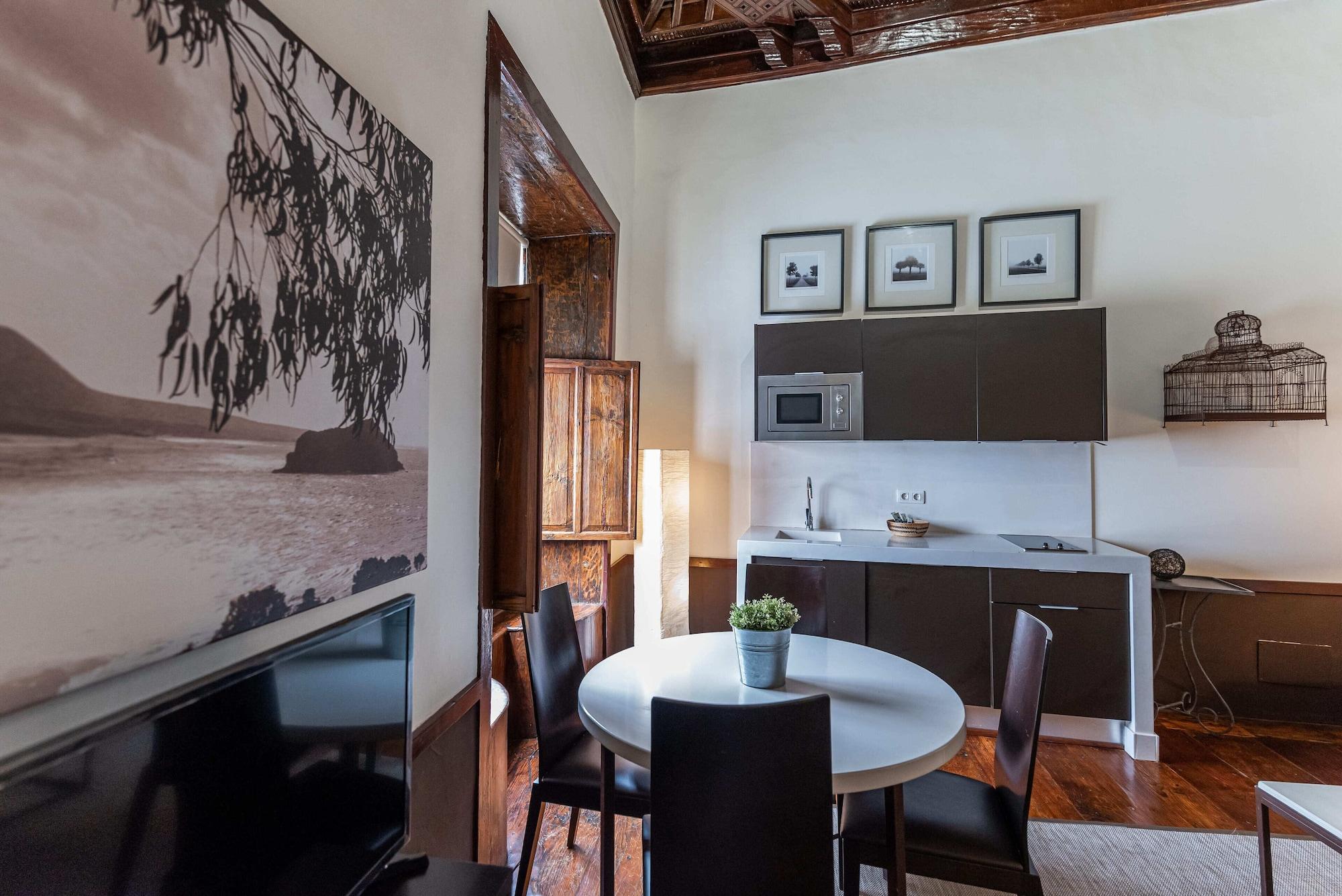 גרצ'יקו Isla Baja Suites מראה חיצוני תמונה