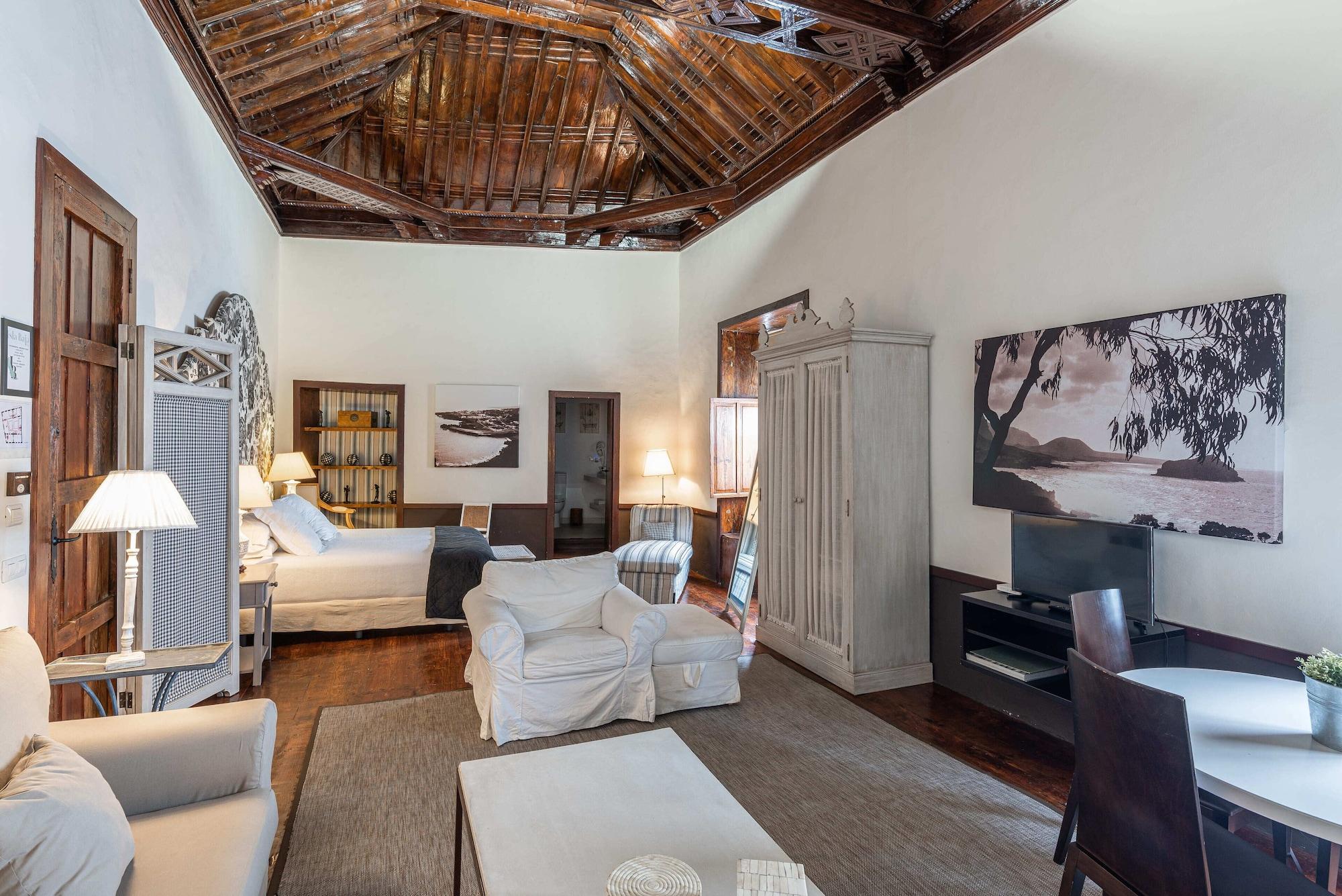 גרצ'יקו Isla Baja Suites מראה חיצוני תמונה