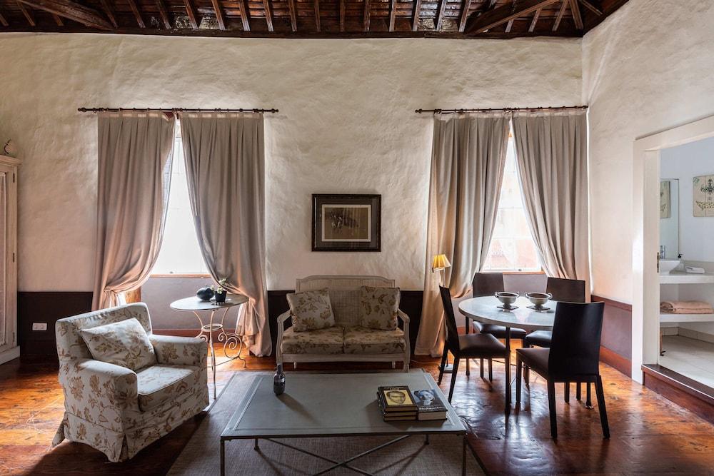 גרצ'יקו Isla Baja Suites מראה חיצוני תמונה