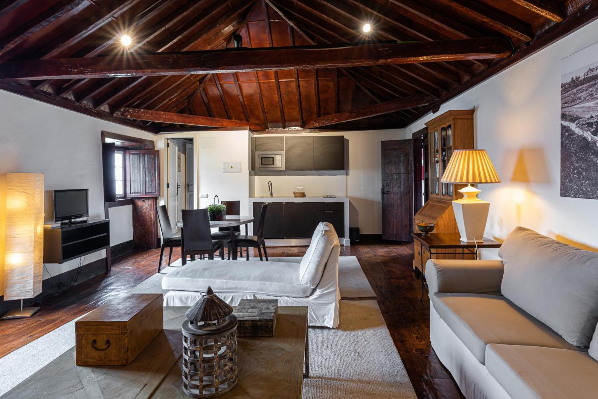 גרצ'יקו Isla Baja Suites מראה חיצוני תמונה